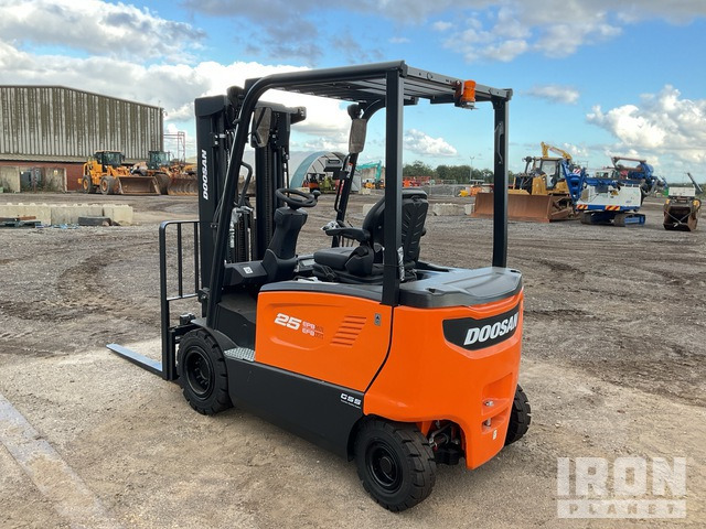 2023 Doosan B25X-7 PLUS 2500 kg (Unused) Electric Forklift - Electric forklift: picture 4 2023 Doosan B25X-7 PLUS 2500 kg (Unused) Electric Forklift - Electric forklift: picture 4