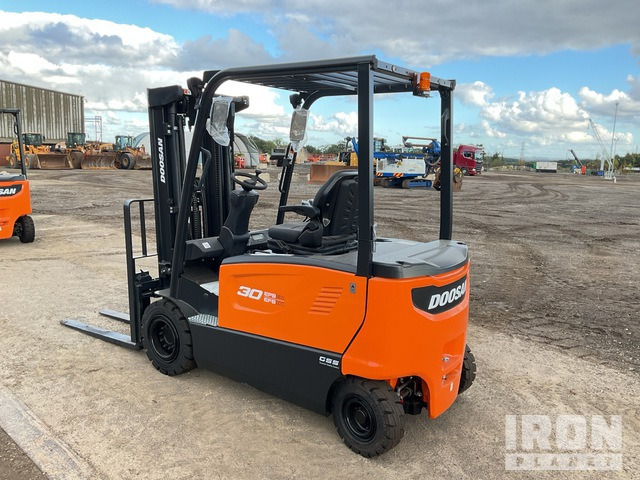 2023 Doosan B30X-7 PLUS 3000 kg (Unused) Electric Forklift - Electric forklift: picture 4 2023 Doosan B30X-7 PLUS 3000 kg (Unused) Electric Forklift - Electric forklift: picture 4