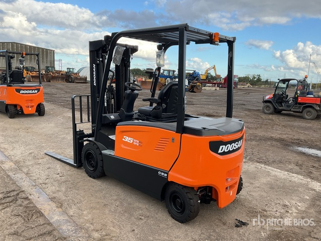 2023 Doosan B35X-7 PLUS 3500 kg (Unused) Electric Forklift - Electric forklift: picture 3 2023 Doosan B35X-7 PLUS 3500 kg (Unused) Electric Forklift - Electric forklift: picture 3