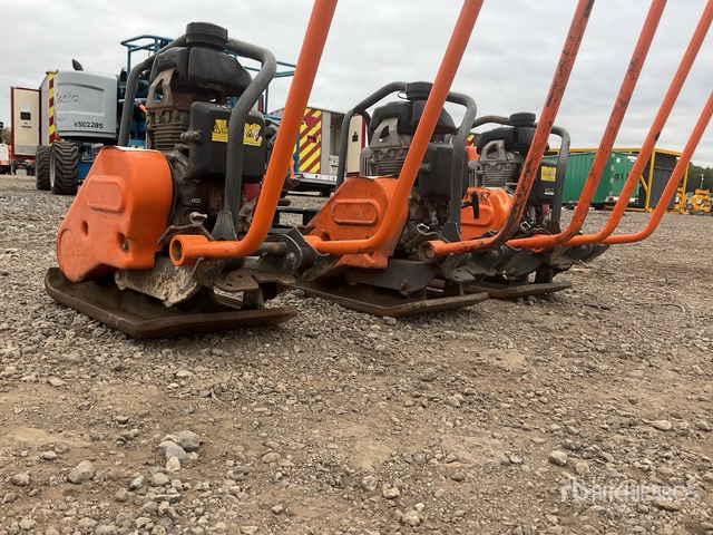 Belle LC3251 Vibratory Plate Compactor - Vibroplate: picture 5 Belle LC3251 Vibratory Plate Compactor - Vibroplate: picture 5