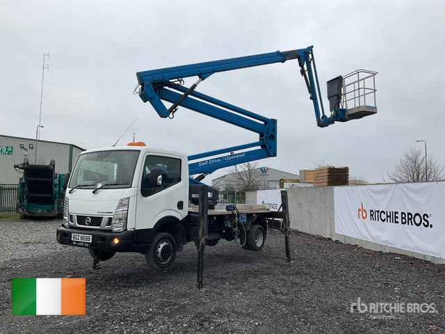 Nissan Cabstar NT400 Bucket Truck - Truck with aerial platform: picture 2 Nissan Cabstar NT400 Bucket Truck - Truck with aerial platform: picture 2