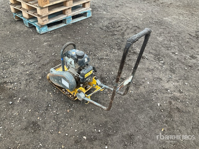 Wacker Neuson VP1030 Vibratory Plate Compactor - Vibroplate: picture 4 Wacker Neuson VP1030 Vibratory Plate Compactor - Vibroplate: picture 4
