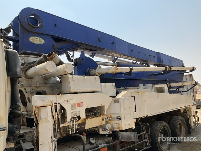 1999 Isuzu 6x4 Concrete Pump Truck - Concrete pump truck: picture 4 1999 Isuzu 6x4 Concrete Pump Truck - Concrete pump truck: picture 4