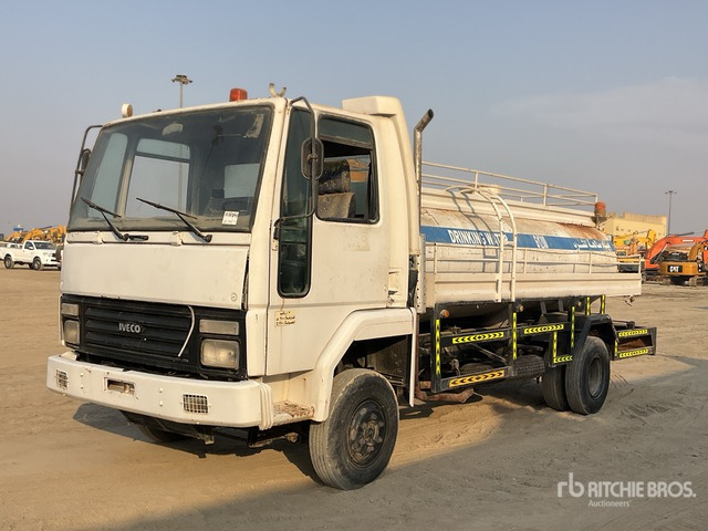 2002 Iveco Cargo 712 5000 L 4x2 Water Truck - Tanker truck: picture 1 2002 Iveco Cargo 712 5000 L 4x2 Water Truck - Tanker truck: picture 1