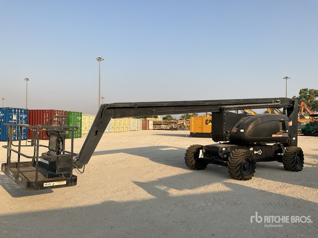 2006 JLG 800A 4WD Gasoline Articulating Boom Lift - Articulated boom: picture 2 2006 JLG 800A 4WD Gasoline Articulating Boom Lift - Articulated boom: picture 2