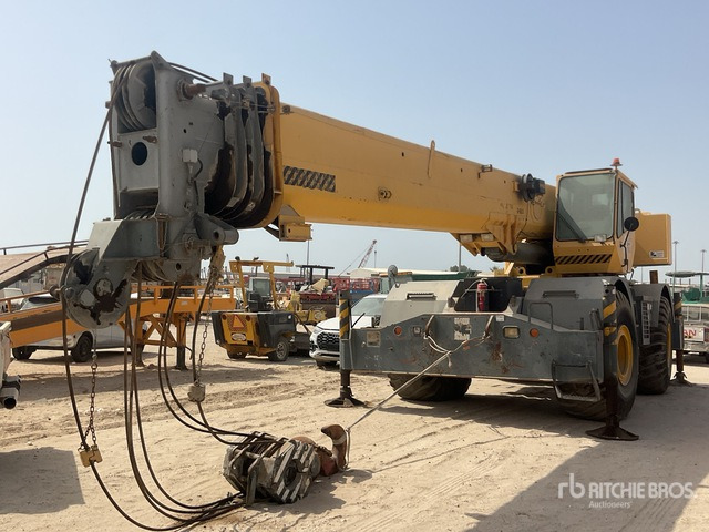 2007 Grove RT700E 55 ton 4x4x4 (Inoperable) Rough Terrain Crane - Rough terrain crane: picture 2 2007 Grove RT700E 55 ton 4x4x4 (Inoperable) Rough Terrain Crane - Rough terrain crane: picture 2