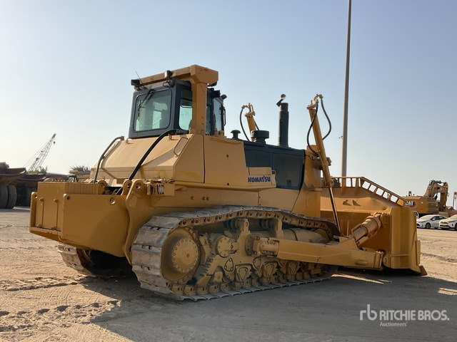 2010 Komatsu D375A-5E0 Crawler Dozer - Bulldozer: picture 3 2010 Komatsu D375A-5E0 Crawler Dozer - Bulldozer: picture 3