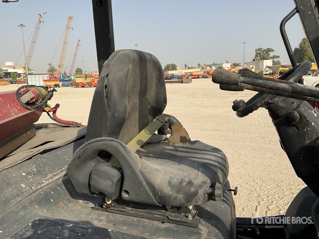 2014 Komatsu FH40-1 4 ton Forklift - Diesel forklift: picture 5 2014 Komatsu FH40-1 4 ton Forklift - Diesel forklift: picture 5