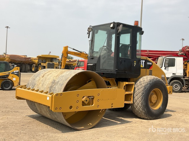 2018 Cat CS533E - Compactor: picture 2 2018 Cat CS533E - Compactor: picture 2