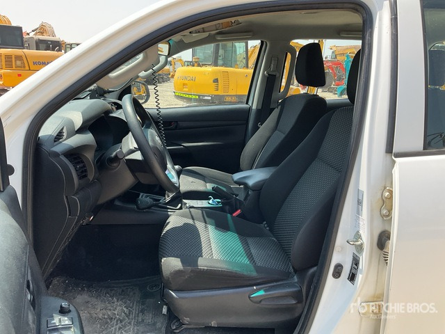 2018 Toyota Hilux 4x4 Crew Cab Pickup - Pickup truck: picture 5 2018 Toyota Hilux 4x4 Crew Cab Pickup - Pickup truck: picture 5