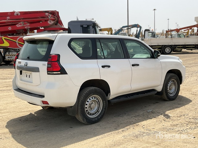 2018 Toyota Prado TX 150L 4x4 SUV - SUV: picture 4 2018 Toyota Prado TX 150L 4x4 SUV - SUV: picture 4
