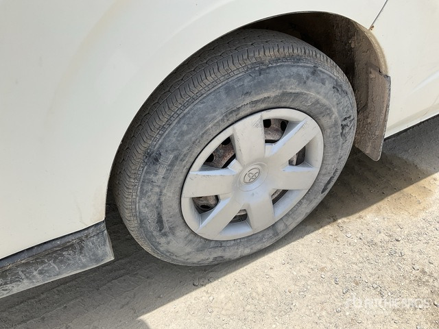 Bus 2018 Toyota Hiace High Roof 4x2 16-Seat Mini Bus: picture 6