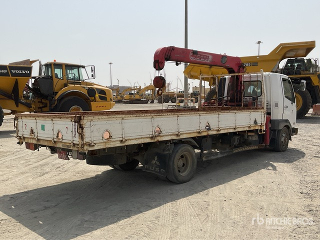 Mitsubishi KK-FK71HJ - Dropside/ Flatbed truck, Crane truck: picture 3 Mitsubishi KK-FK71HJ - Dropside/ Flatbed truck, Crane truck: picture 3