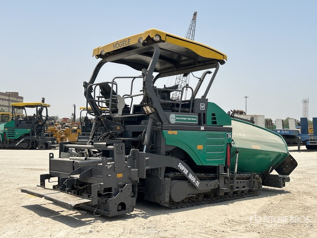 Vogele SUPER 1800-2L Asphalt Paver - Flail mower/ Mulcher: picture 3 Vogele SUPER 1800-2L Asphalt Paver - Flail mower/ Mulcher: picture 3