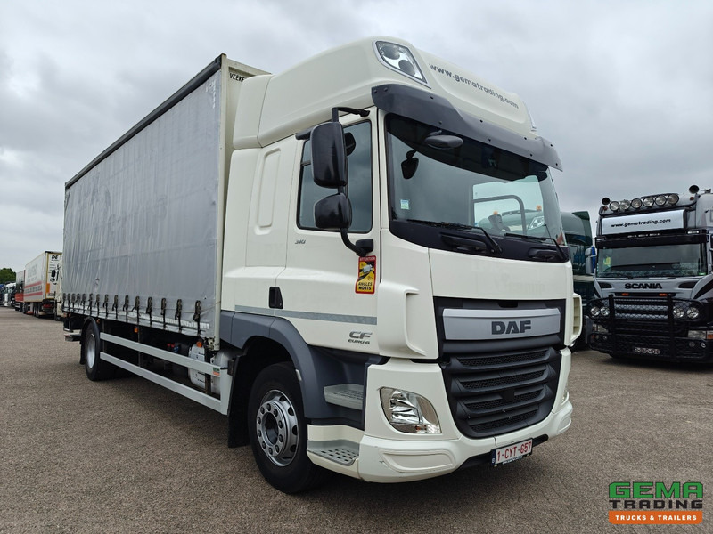 DAF CF 310 4x2 SpaceCab Euro6 - Schuifzeilenbak 7.7M + Laadklep 1500KG - 10/2025 APK - Curtain side truck: picture 5 DAF CF 310 4x2 SpaceCab Euro6 - Schuifzeilenbak 7.7M + Laadklep 1500KG - 10/2025 APK - Curtain side truck: picture 5