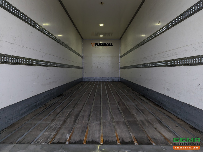 DAF CF 370 FA 4x2 Spacecab Euro6 - GeslotenBak 8.2M + Laadklep 2000kg - HardHouten vloer - 10/2025APK leasing DAF CF 370 FA 4x2 Spacecab Euro6 - GeslotenBak 8.2M + Laadklep 2000kg - HardHouten vloer - 10/2025APK: picture 11