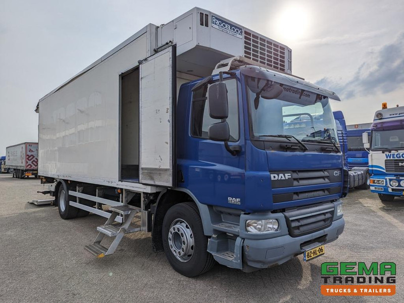 DAF FA CF65.220 4x2 Daycab Euro5 KoelVriesBak 7m + Laadklep 2000kg - FrigoBlock - Zijdeur - Refrigerator truck: picture 2 DAF FA CF65.220 4x2 Daycab Euro5 KoelVriesBak 7m + Laadklep 2000kg - FrigoBlock - Zijdeur - Refrigerator truck: picture 2
