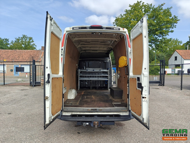 Iveco 35S18V Euro4 - Automaat - L3H2 - Servicewagen - 10/2025 APK - Panel van: picture 5 Iveco 35S18V Euro4 - Automaat - L3H2 - Servicewagen - 10/2025 APK - Panel van: picture 5