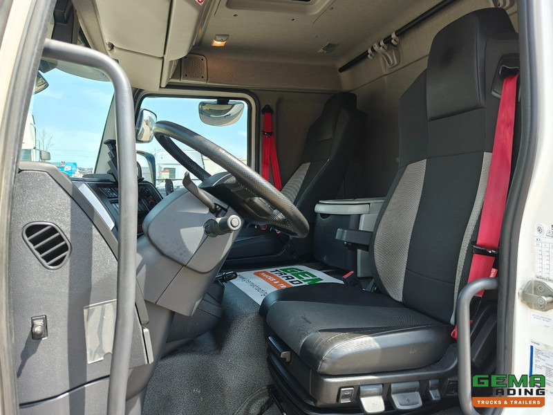 Box truck Renault D240 4x2 HalveSlaapcab Euro6E - Gesloten Bak 7.2m - Laadklep 1500kg - 02/2026 APK: picture 6