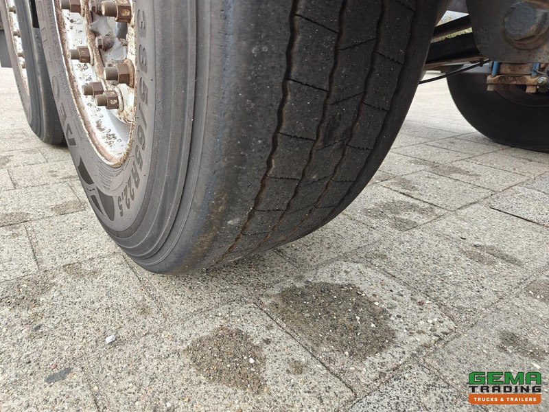 Schmitz Cargobull SCF 24 G 3-Assen MB - LiftAs - Schijfremmen - Vast Chassis - 2x20FT 1x30FT 40FT aansluiting leasing Schmitz Cargobull SCF 24 G 3-Assen MB - LiftAs - Schijfremmen - Vast Chassis - 2x20FT 1x30FT 40FT aansluiting: picture 17 Schmitz Cargobull SCF 24 G 3-Assen MB - LiftAs - Schijfremmen - Vast Chassis - 2x20FT 1x30FT 40FT aansluiting leasing Schmitz Cargobull SCF 24 G 3-Assen MB - LiftAs - Schijfremmen - Vast Chassis - 2x20FT 1x30FT 40FT aansluiting: picture 17