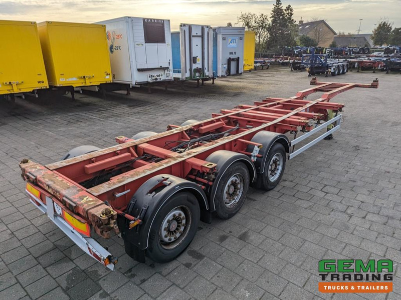 Tirsan Maxima CS 3-Assen SAF ADR FL-AT - Disc Brakes - All Connections - Back Slider (O1979) - Container transporter/ Swap body semi-trailer: picture 4 Tirsan Maxima CS 3-Assen SAF ADR FL-AT - Disc Brakes - All Connections - Back Slider (O1979) - Container transporter/ Swap body semi-trailer: picture 4
