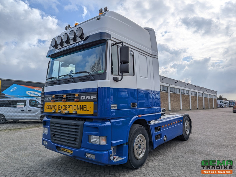 DAF 95XF.480 4x2 Superspacecab Euro3 - Handgeschakeld - Limited Edition Interieur - Side Skirts - Luchthoorns - Tractor truck: picture 1 DAF 95XF.480 4x2 Superspacecab Euro3 - Handgeschakeld - Limited Edition Interieur - Side Skirts - Luchthoorns - Tractor truck: picture 1