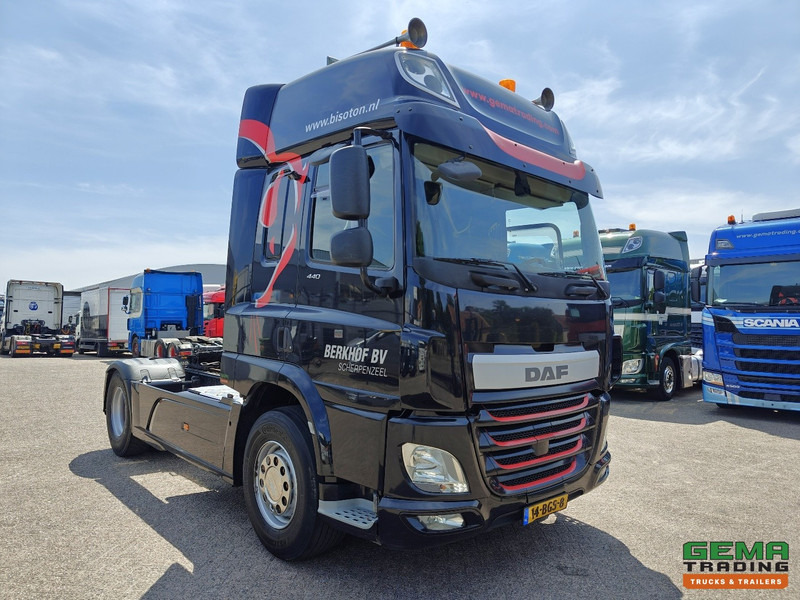DAF CF 440 FT 4x2 Spacecab Euro6A - SchuifSchotel - Nato - Tractor truck: picture 2 DAF CF 440 FT 4x2 Spacecab Euro6A - SchuifSchotel - Nato - Tractor truck: picture 2