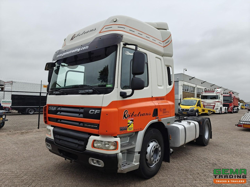 DAF CF75.250 4x2 SpaceCab Euro5 - Handgeschakeld - Airco - Tractor truck: picture 1 DAF CF75.250 4x2 SpaceCab Euro5 - Handgeschakeld - Airco - Tractor truck: picture 1