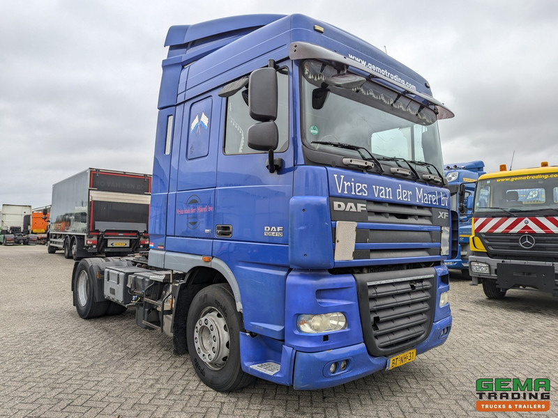DAF FT XF105.410 4x2 Spacecab Euro5 - Handgeschakeld - NL truck - Tractor truck: picture 2 DAF FT XF105.410 4x2 Spacecab Euro5 - Handgeschakeld - NL truck - Tractor truck: picture 2