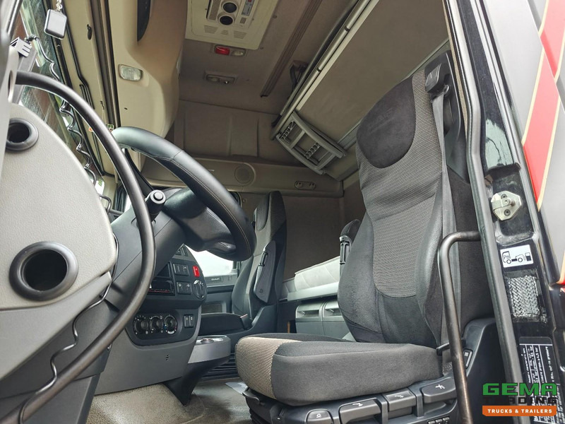 DAF FT XF460 4x2 Superspacecab Euro6A - Retarder - Dubbele Tanks - StandAirco - SMARTTacho V2 - Tractor truck: picture 5 DAF FT XF460 4x2 Superspacecab Euro6A - Retarder - Dubbele Tanks - StandAirco - SMARTTacho V2 - Tractor truck: picture 5