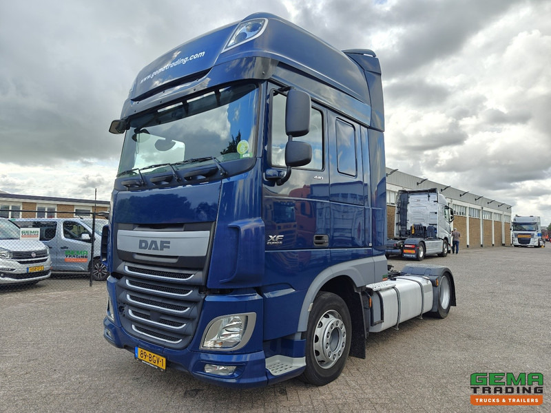 DAF XF 440 FT 4x2 SuperSpaceCab Euro6A - MEGA - Retarder - HandGeschakeld - 344.000KM! - Tractor truck: picture 1 DAF XF 440 FT 4x2 SuperSpaceCab Euro6A - MEGA - Retarder - HandGeschakeld - 344.000KM! - Tractor truck: picture 1