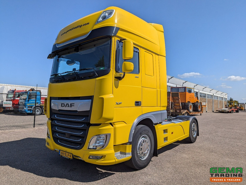DAF XF 450 FT 4x2 SuperSpaceCab Euro6C - Retarder - Standairco - Dubbele Tanks - SMARTtachoV2 - Tractor truck: picture 1 DAF XF 450 FT 4x2 SuperSpaceCab Euro6C - Retarder - Standairco - Dubbele Tanks - SMARTtachoV2 - Tractor truck: picture 1