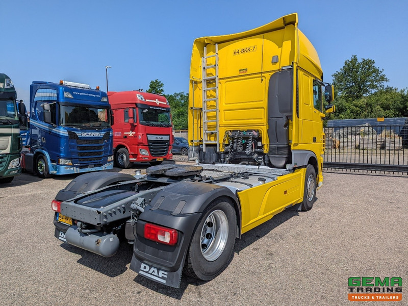 DAF XF 450 FT 4x2 SuperSpaceCab Euro6C - Retarder - Standairco - Dubbele Tanks - SMARTtachoV2 - Tractor truck: picture 3 DAF XF 450 FT 4x2 SuperSpaceCab Euro6C - Retarder - Standairco - Dubbele Tanks - SMARTtachoV2 - Tractor truck: picture 3
