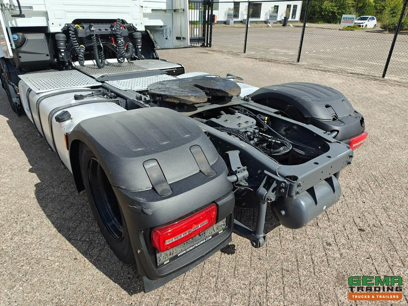 DAF XG+ 480 FT 4x2 Euro6E - MEGA/Lowdeck - Retarder - Dubbele tanks - MirrorCam - 3 DVS StarRating leasing DAF XG+ 480 FT 4x2 Euro6E - MEGA/Lowdeck - Retarder - Dubbele tanks - MirrorCam - 3 DVS StarRating: picture 19 DAF XG+ 480 FT 4x2 Euro6E - MEGA/Lowdeck - Retarder - Dubbele tanks - MirrorCam - 3 DVS StarRating leasing DAF XG+ 480 FT 4x2 Euro6E - MEGA/Lowdeck - Retarder - Dubbele tanks - MirrorCam - 3 DVS StarRating: picture 19