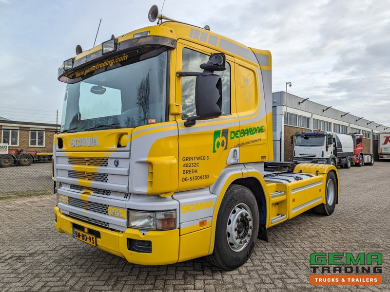 Scania P114-340 LA 4x2 CP19 Euro3 Manual - Side Skirts - Toolbox (T1350) - Tractor truck: picture 1 Scania P114-340 LA 4x2 CP19 Euro3 Manual - Side Skirts - Toolbox (T1350) - Tractor truck: picture 1