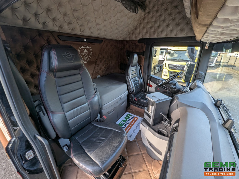 Tractor truck Scania S730 6x4 Topline Euro6 - V8 - Retarder - Costum Interior - Vollucht - Alcoa's: picture 6