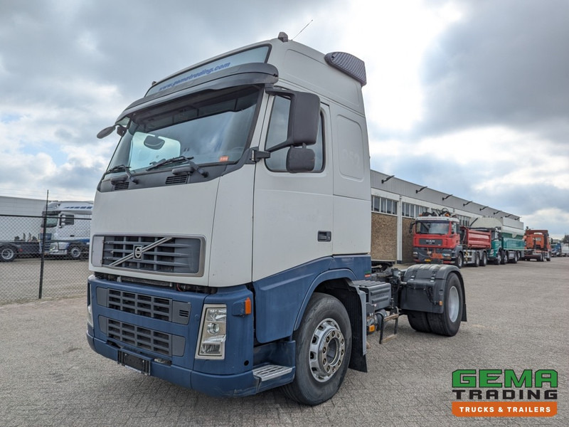 Volvo FH400 4x2 Euro5 FH400 4x2 Globetrotter Euro5 - ADR FL AT OX (T1513) - Tractor truck: picture 1 Volvo FH400 4x2 Euro5 FH400 4x2 Globetrotter Euro5 - ADR FL AT OX (T1513) - Tractor truck: picture 1
