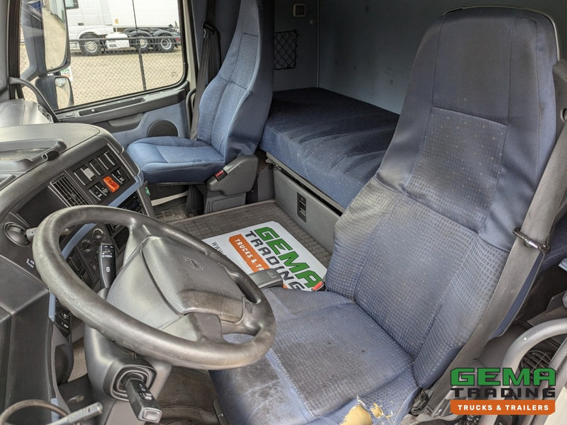 Volvo FH400 4x2 Euro5 FH400 4x2 Globetrotter Euro5 - ADR FL AT OX (T1513) - Tractor truck: picture 5 Volvo FH400 4x2 Euro5 FH400 4x2 Globetrotter Euro5 - ADR FL AT OX (T1513) - Tractor truck: picture 5