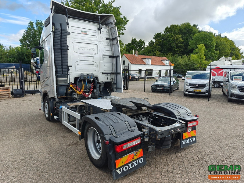 Volvo FH420 4x2 Globetrotter Euro6 - MEGA/XLOW - 573.000KM - Tractor truck: picture 4 Volvo FH420 4x2 Globetrotter Euro6 - MEGA/XLOW - 573.000KM - Tractor truck: picture 4