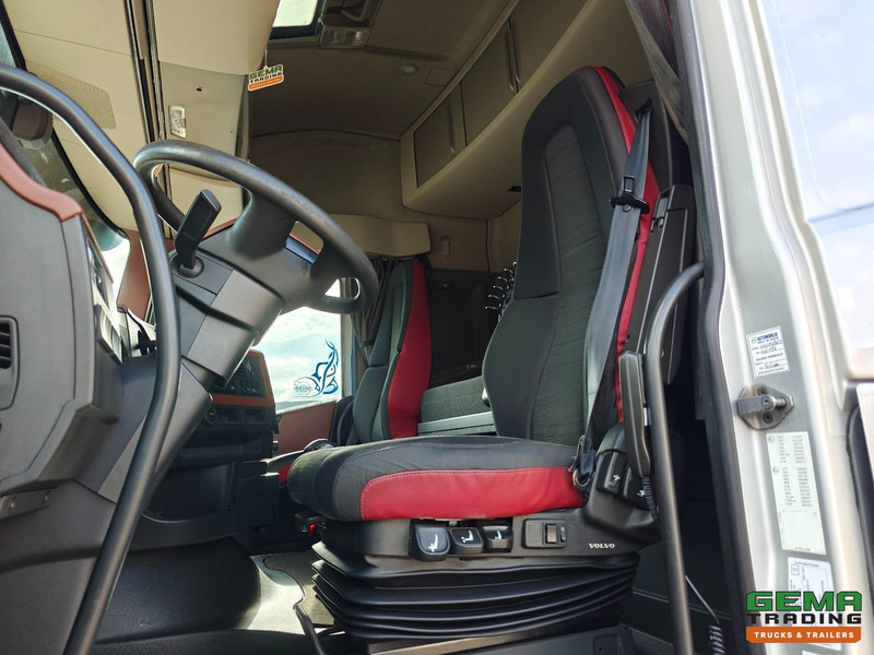 Volvo FH420 4x2 Globetrotter Euro6 - MEGA/XLOW - 573.000KM - Tractor truck: picture 5 Volvo FH420 4x2 Globetrotter Euro6 - MEGA/XLOW - 573.000KM - Tractor truck: picture 5