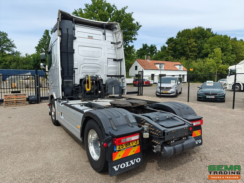 Volvo FH460 4x2 Globetrotter Euro6C - Hydrauliek - Dubbele Tanks - SMARTtachoV2 - 05/2026 APK - Tractor truck: picture 4 Volvo FH460 4x2 Globetrotter Euro6C - Hydrauliek - Dubbele Tanks - SMARTtachoV2 - 05/2026 APK - Tractor truck: picture 4
