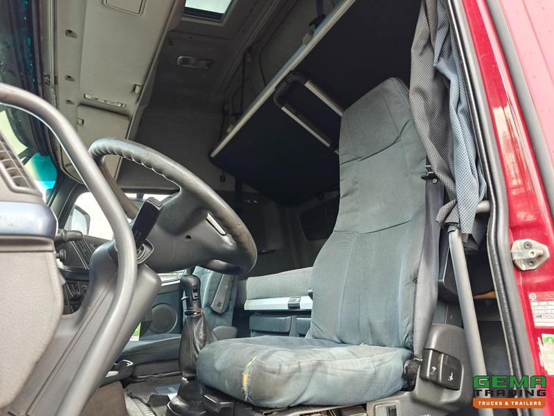 Volvo FH460 4x2 Globetrotter XL Euro5 - Handgeschakeld - Dubbele tanks - Tractor truck: picture 5 Volvo FH460 4x2 Globetrotter XL Euro5 - Handgeschakeld - Dubbele tanks - Tractor truck: picture 5