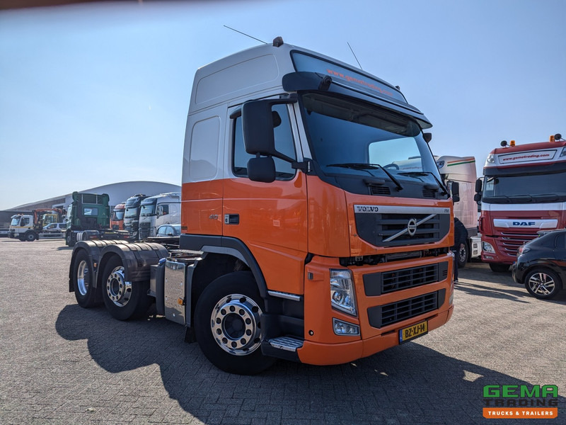 Volvo FM410 6x2/4 Globetrotter Euro5 - ADR - PTO - Hydrauliek - Alcoa's - Camera - Tractor truck: picture 2 Volvo FM410 6x2/4 Globetrotter Euro5 - ADR - PTO - Hydrauliek - Alcoa's - Camera - Tractor truck: picture 2