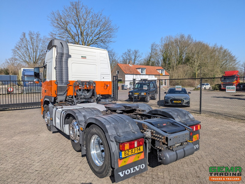 Volvo FM410 6x2/4 Globetrotter Euro5 - ADR - PTO - Hydrauliek - Alcoa's - Camera - Tractor truck: picture 4 Volvo FM410 6x2/4 Globetrotter Euro5 - ADR - PTO - Hydrauliek - Alcoa's - Camera - Tractor truck: picture 4