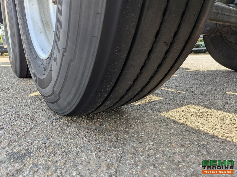 Container transporter/ Swap body semi-trailer Van Hool A3C002 3-Assen BPW - 20 30FT TANK/SWAP - 3490KG - ContainerChassis - ADR - Schijfremmen - 01/2026 APK: picture 18 Container transporter/ Swap body semi-trailer Van Hool A3C002 3-Assen BPW - 20 30FT TANK/SWAP - 3490KG - ContainerChassis - ADR - Schijfremmen - 01/2026 APK: picture 18