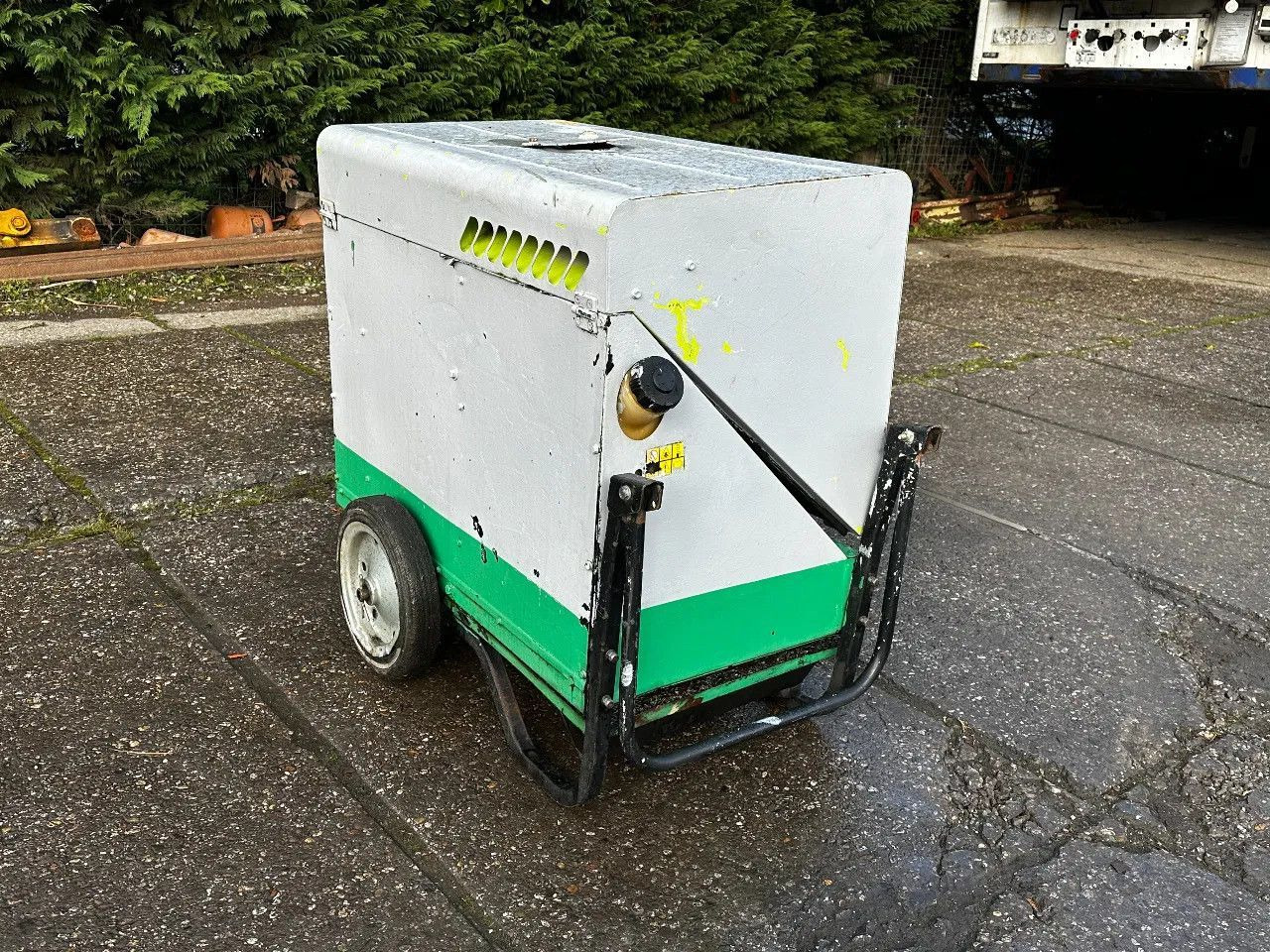 Pramac P6000S2 6KVA Generator Pramac P6000S2 6KVA Generator - Generator set: picture 2 Pramac P6000S2 6KVA Generator Pramac P6000S2 6KVA Generator - Generator set: picture 2