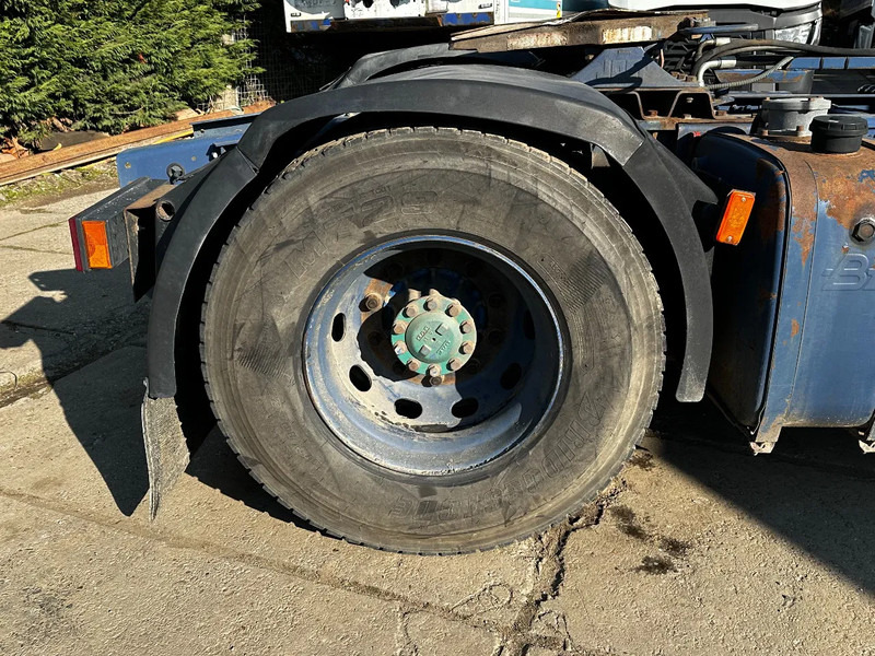DAF XF 95.380 4X2 Tractor-unit Spring/Air ZF Manual Euro2 PTO - Tractor truck: picture 5 DAF XF 95.380 4X2 Tractor-unit Spring/Air ZF Manual Euro2 PTO - Tractor truck: picture 5