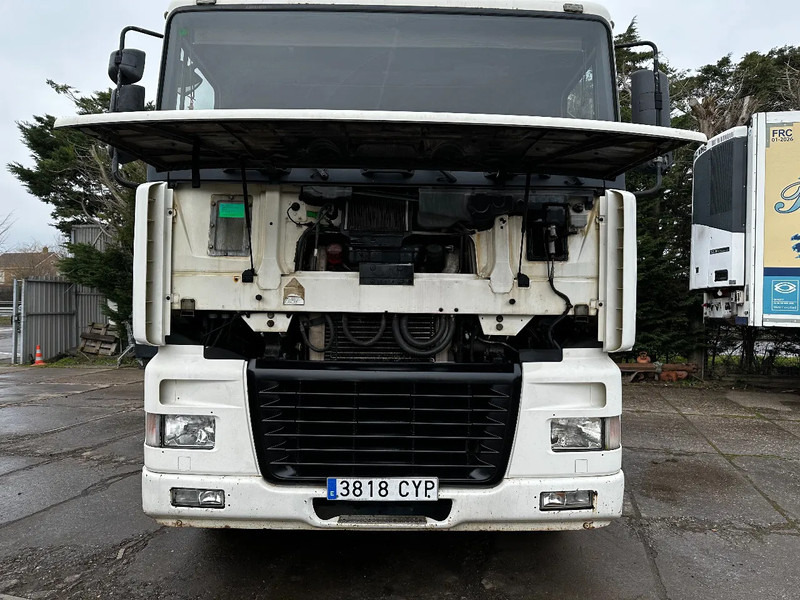 DAF XF 95.380 4X2 Tractor-unit Spring/Air ZF Manual Euro2 PTO - Tractor truck: picture 5 DAF XF 95.380 4X2 Tractor-unit Spring/Air ZF Manual Euro2 PTO - Tractor truck: picture 5