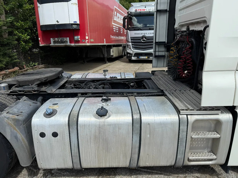 MAN TGX 18.480 4X2 Tractor-unit Spring/Air Retarder Euro5 2 Tank - Tractor truck: picture 5 MAN TGX 18.480 4X2 Tractor-unit Spring/Air Retarder Euro5 2 Tank - Tractor truck: picture 5