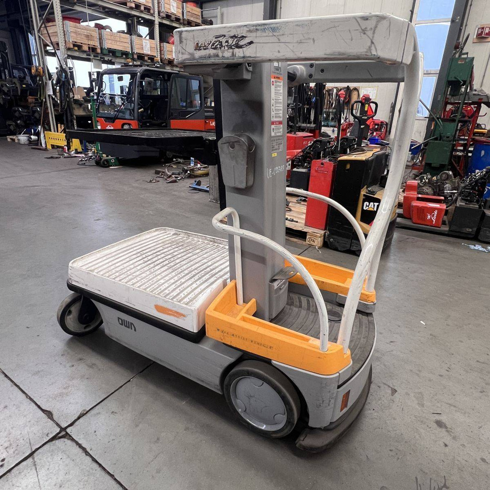 Crown Wave 50-118 - Order picker: picture 3 Crown Wave 50-118 - Order picker: picture 3